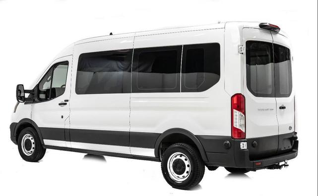 Photo of 2022 White Ford Transit-250
