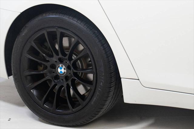 Photo of 2014 White BMW 750