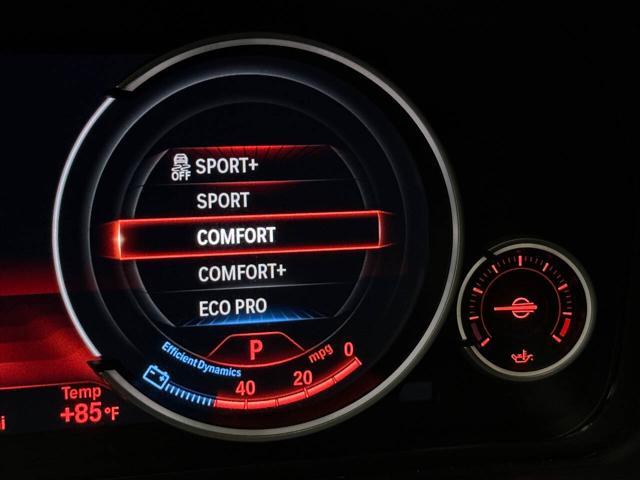 Photo of 2014 White BMW 750
