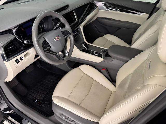 Photo of 2021 Black Cadillac XT6