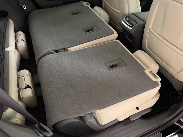 Photo of 2021 Black Cadillac XT6