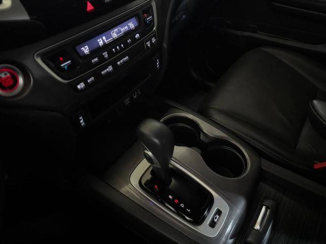 Photo of 2017 Black Honda Ridgeline