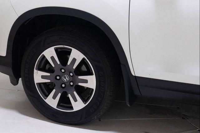 Photo of 2017 Black Honda Ridgeline