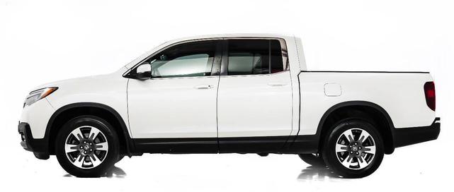 Photo of 2017 Black Honda Ridgeline