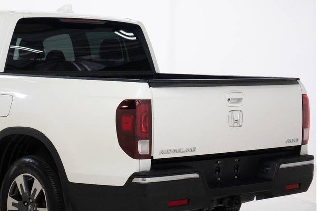 Photo of 2017 Black Honda Ridgeline