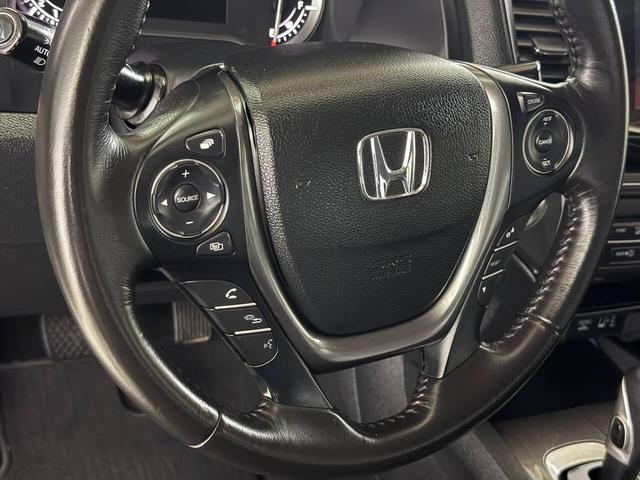 Photo of 2017 Black Honda Ridgeline