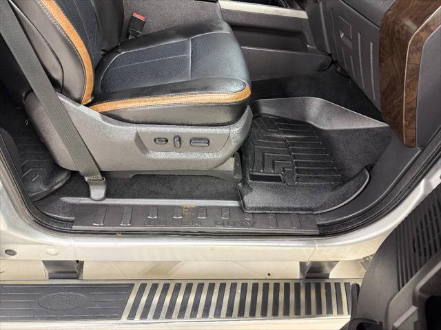 Photo of 2016 Gray Ford F-350