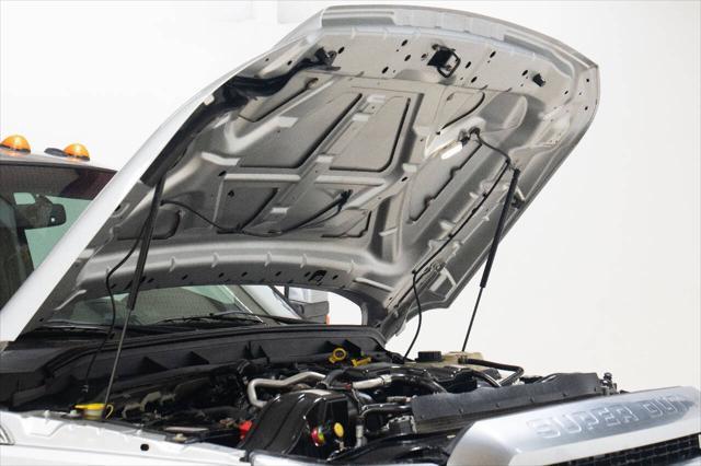 Photo of 2016 Gray Ford F-350