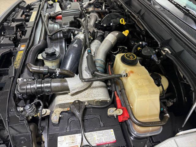 Photo of 2016 Gray Ford F-350
