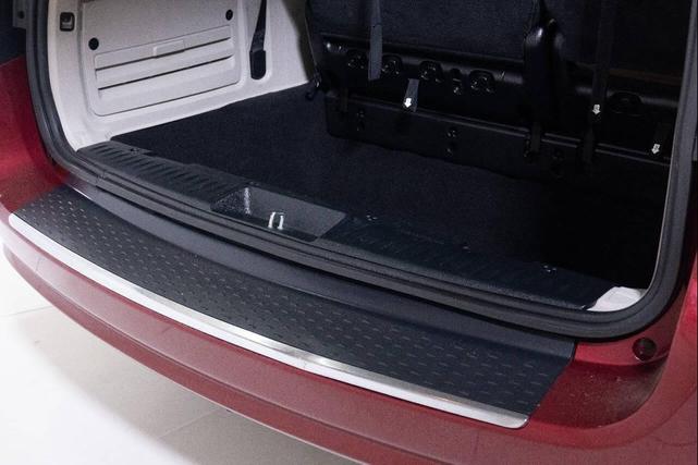 Photo of 2015 Red Dodge Grand Caravan