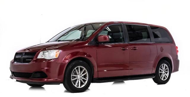 Photo of 2015 Red Dodge Grand Caravan
