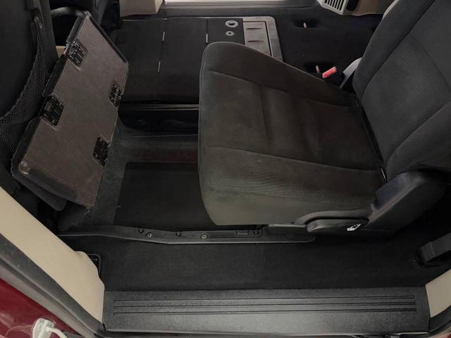 Photo of 2015 Red Dodge Grand Caravan