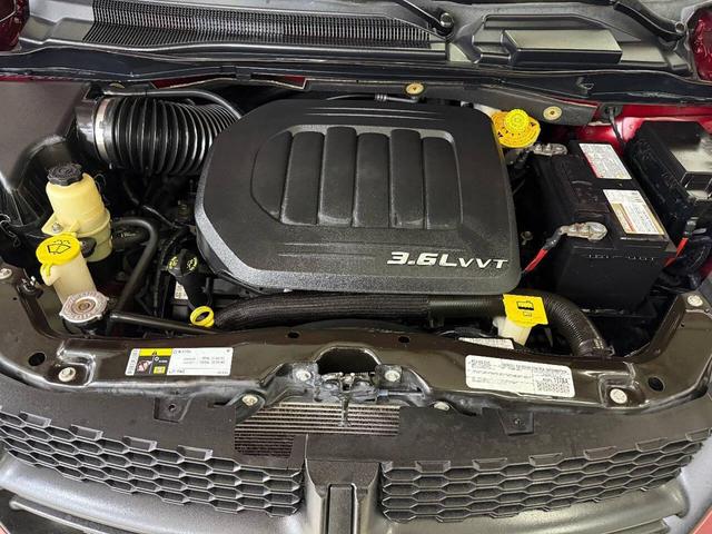 Photo of 2015 Red Dodge Grand Caravan