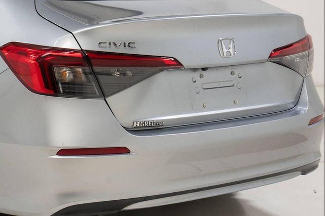 Photo of 2023 Silver Honda Civic