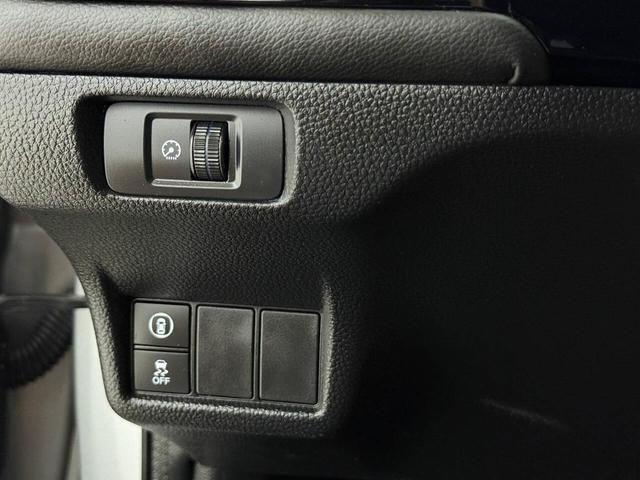 Photo of 2023 Silver Honda Civic