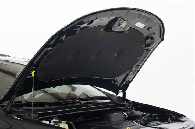 Photo of 2022 Black Chrysler Pacifica