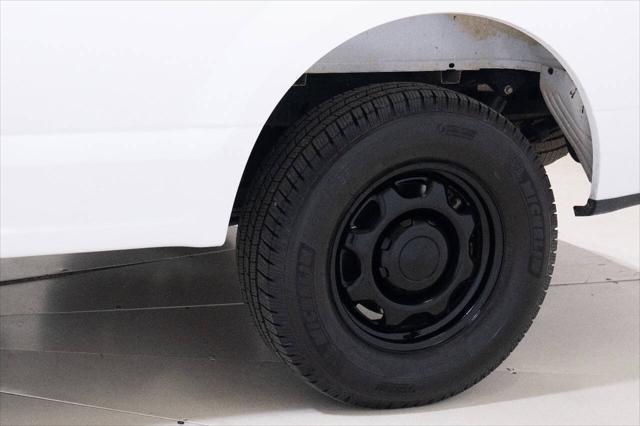 Photo of 2018 White Ford F-150