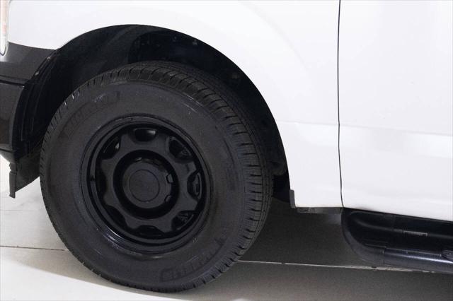 Photo of 2018 White Ford F-150