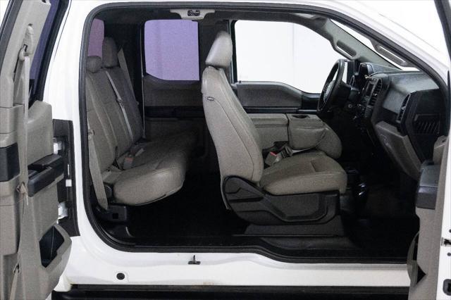 Photo of 2018 White Ford F-150
