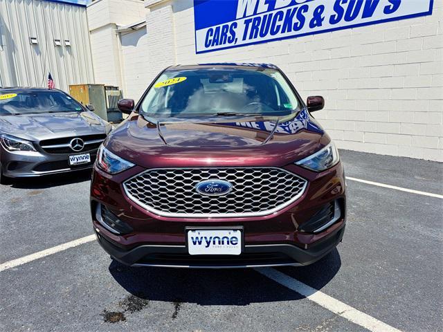Photo of 2024 Burgundy Ford Edge