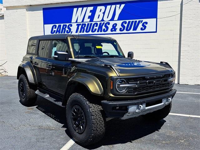 Photo of 2025 Shelter Green Ford Bronco