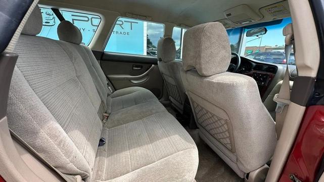 Photo of 2004 Regatta Red Pearl/Titanium Pearl Subaru Outback