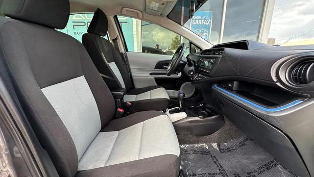 Photo of 2013  Toyota Prius c