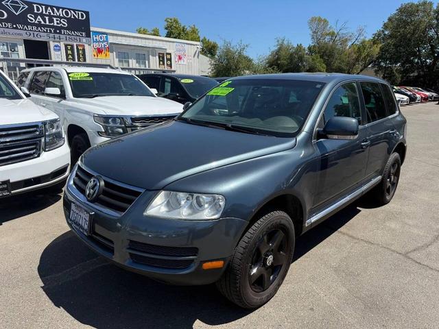 Photo of 2006 Offroad Gray Volkswagen Touareg