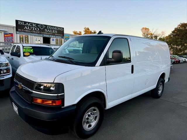 2022 Chevrolet Express 3500