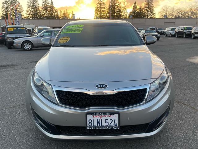 Photo of 2012 Satin Metal Kia Optima