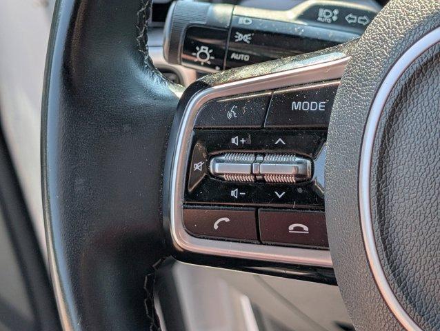 Photo of 2021 Glacial White Pearl Kia Sorento