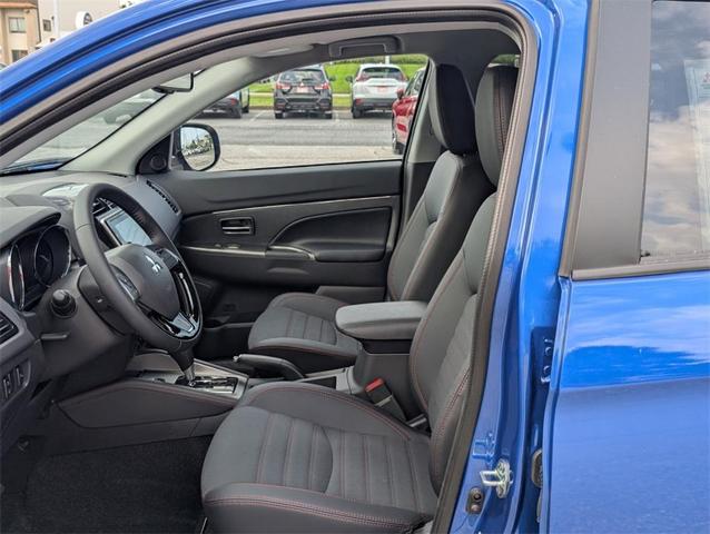 Photo of 2025 Octane Blue Metallic Mitsubishi Outlander Sport
