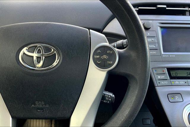 Photo of 2014 Pearl Toyota Prius