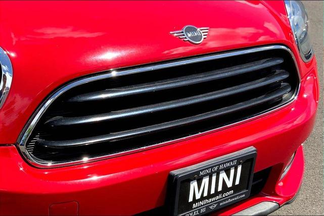 Photo of 2019 Chili Red MINI Countryman