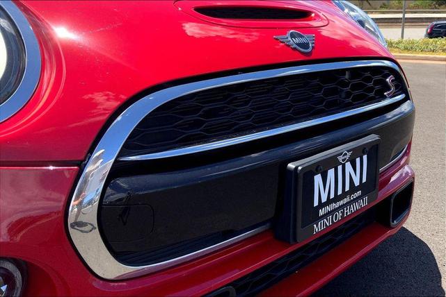 Photo of 2020 Chili Red MINI Hardtop