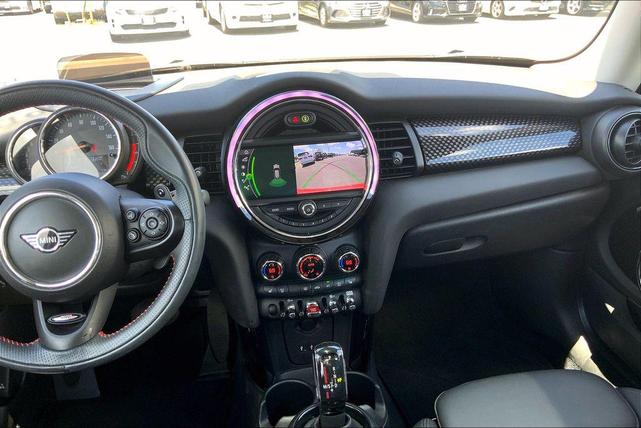 Photo of 2020 Chili Red MINI Hardtop