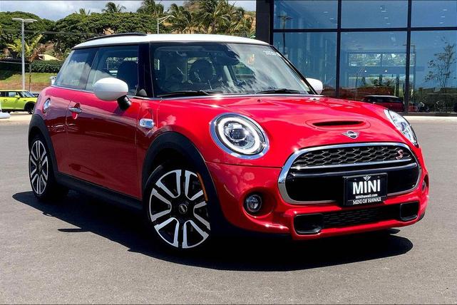 Photo of 2020 Chili Red MINI Hardtop