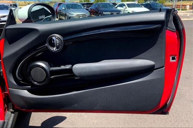 Photo of 2020 Chili Red MINI Hardtop