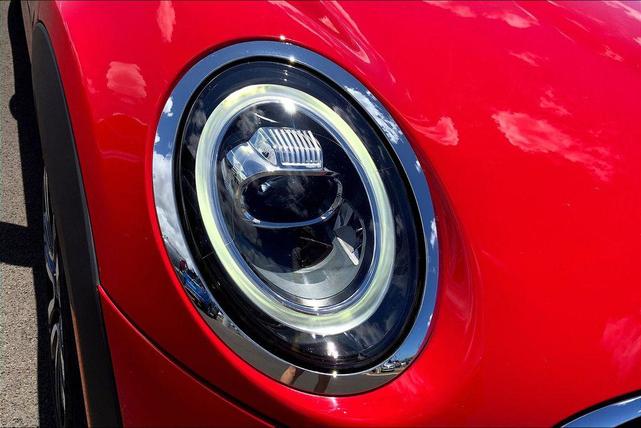Photo of 2020 Chili Red MINI Hardtop