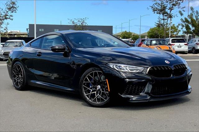 2023 BMW M8
