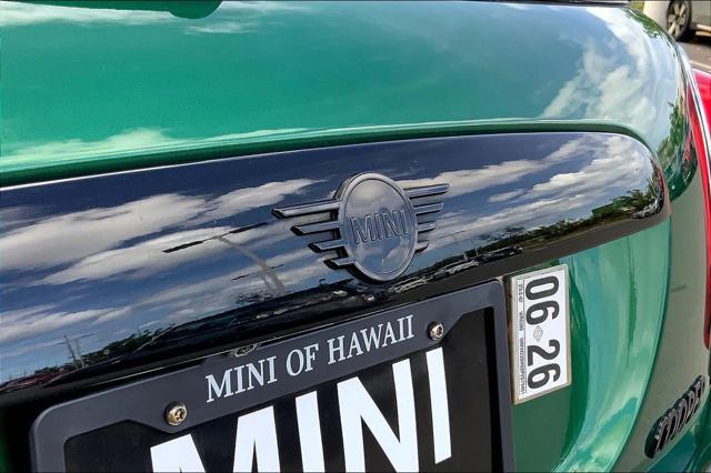 Photo of 2023 British Racing Green MINI Hardtop