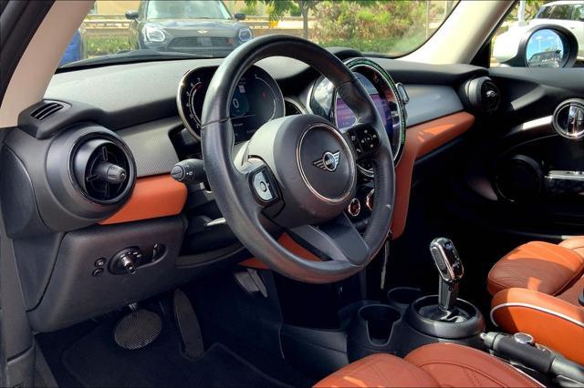 Photo of 2023 British Racing Green MINI Hardtop