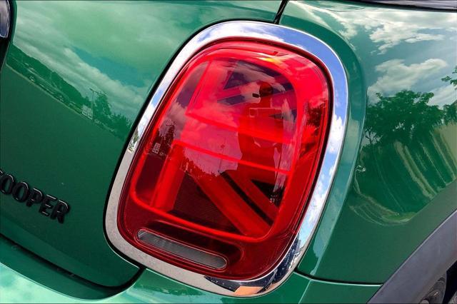 Photo of 2023 British Racing Green MINI Hardtop