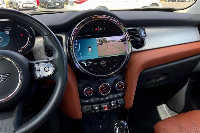 Photo of 2023 British Racing Green MINI Hardtop