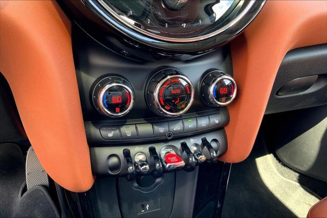 Photo of 2023 British Racing Green MINI Hardtop