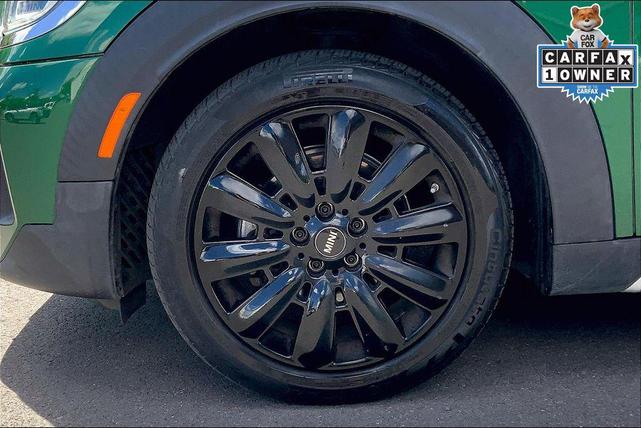 Photo of 2021 British Racing Green MINI Countryman