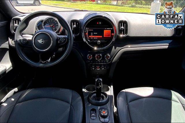 Photo of 2021 British Racing Green MINI Countryman