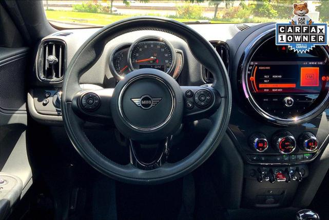 Photo of 2021 British Racing Green MINI Countryman