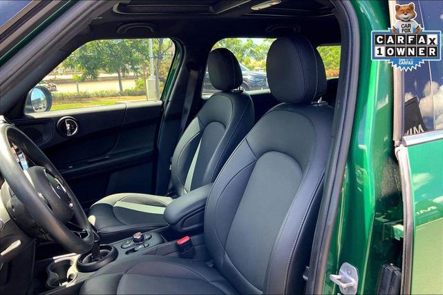 Photo of 2021 British Racing Green MINI Countryman