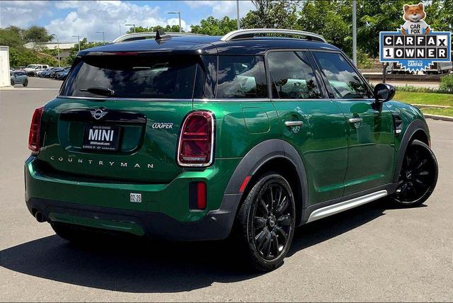 Photo of 2021 British Racing Green MINI Countryman
